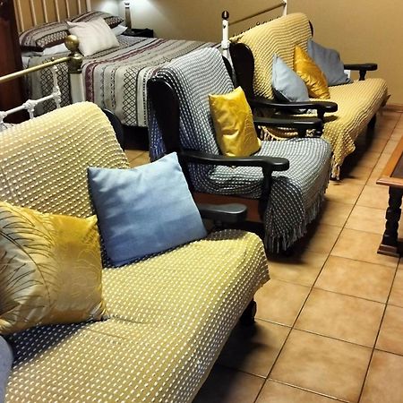 Anri Guesthouse Bloemfontein Eksteriør bilde