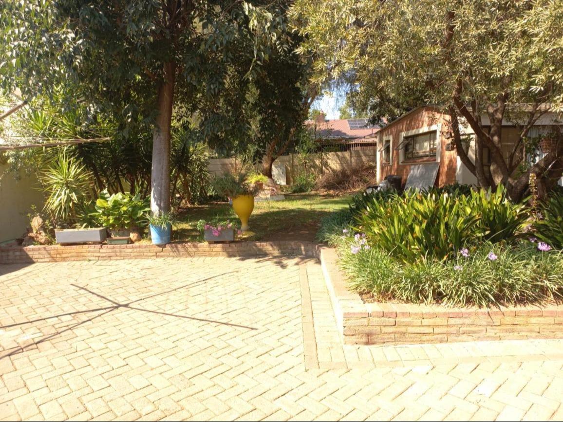 Anri Guesthouse Bloemfontein Eksteriør bilde