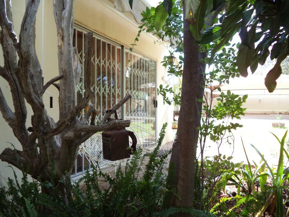 Anri Guesthouse Bloemfontein Eksteriør bilde